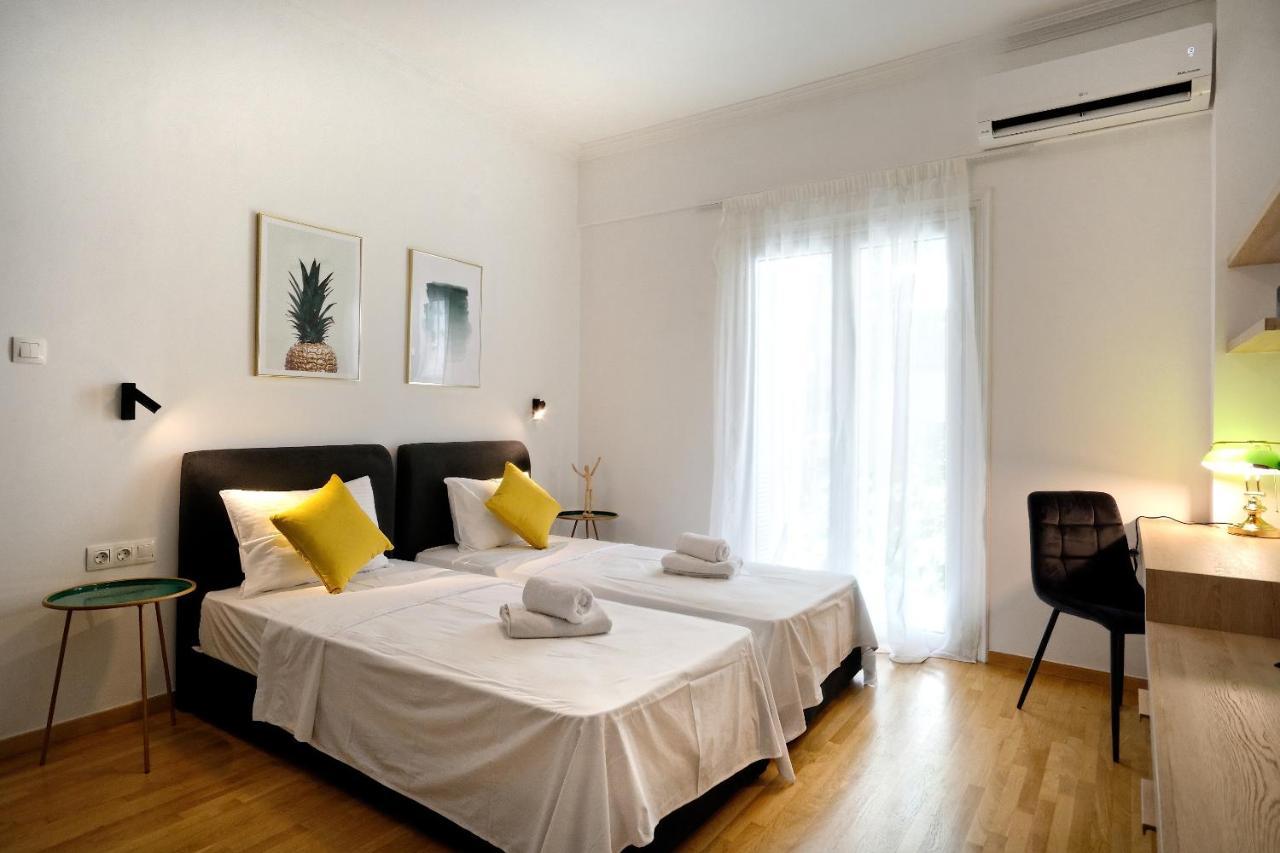 Elegant Big Apartment In Athens Center With Balcony Exterior foto