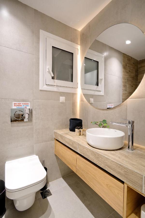 Elegant Big Apartment In Athens Center With Balcony Exterior foto